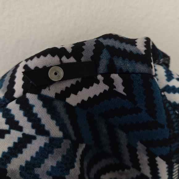 White House Black Market Geometric Chevron Sheath Dress Teal 10 - Picture 8 of 11